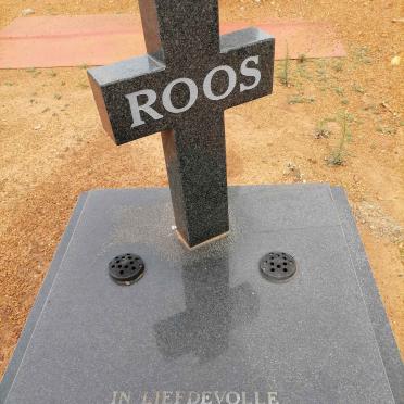 ROOS Violet Maria Downey nee BOSHOFF 1911-2004