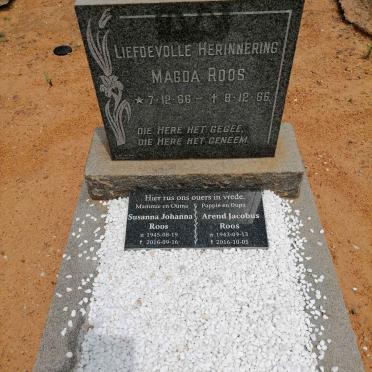 ROOS Arend Jacobus 1943-2016 &amp; Susanna Johanna 1945-2016 :: ROOS Magda 1966-1966