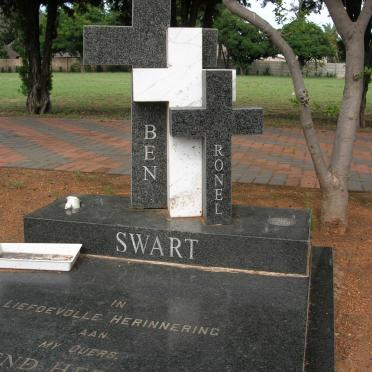 SWART Barend Hermanus 1946-2008 &amp; Petronella Aletta Catharina FOUCHE 1953-2016 