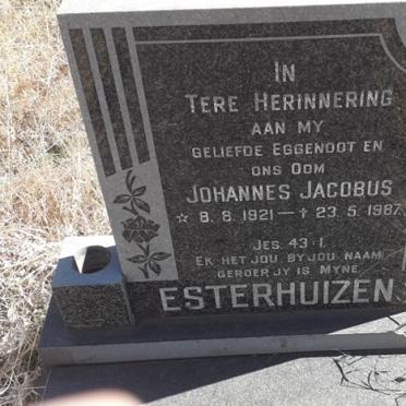 ESTHERHUIZEN Johannes Jacobus 1921-1987