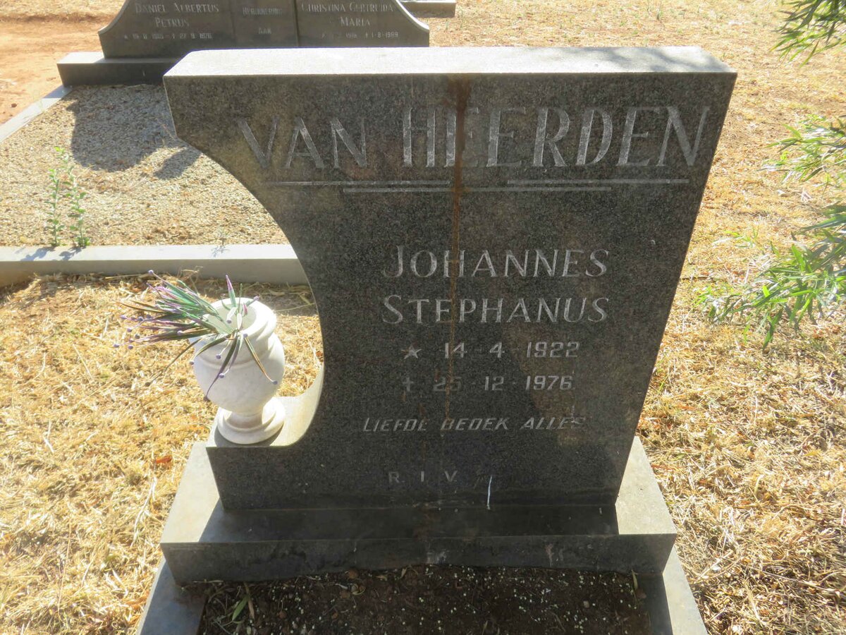 HEERDEN Johannes Stephanus, van 1922-1976