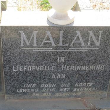 MALAN John Robert Ortel 1919-1978 &amp; Johanna Sophia BLUME 1921-