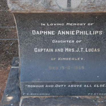 PHILLIPS Daphne Annie nee LUCAS -1949