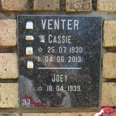 VENTER Cassie 1930-2013 &amp; Joey 1939-