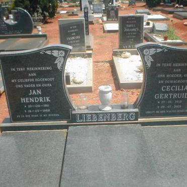 LIEBENBERG Jan Hendrik 1911-1988 &amp; Cecilia Gertruida 1913-2003