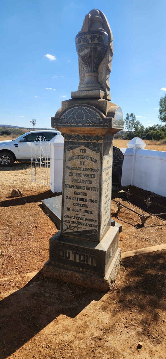 TOIT Stephanus, du 1846-1935 & Anna Maria Elizabeth BRITS 1861-1944_1