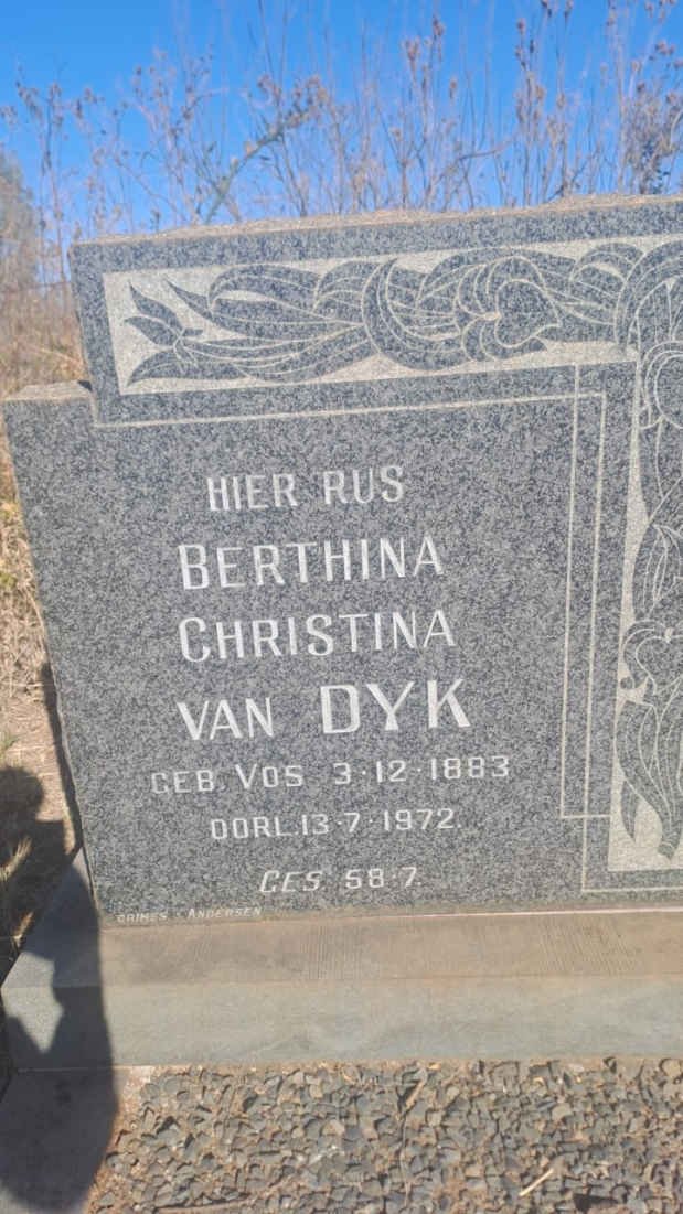 DYK Berthina Christina, van nee VOS 1883-1972