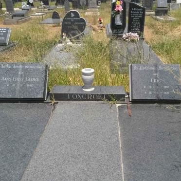 FOXCROFT Hans Fritz Georg 1946- :: FOXCROFT Eric 1932-1991