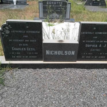 NICHOLSON Charles Cecil 1930-1998 &amp; Sophia A.J. 1934-1982