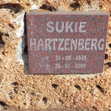 H - Vanne :: Surnames - H