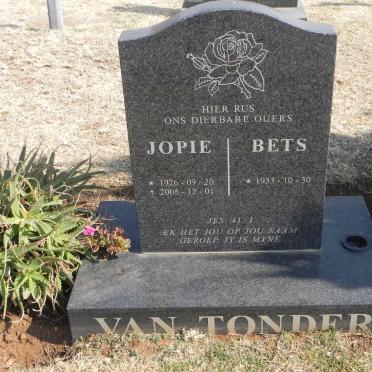 TONDER Jopie, van 1926-2005 &amp; Bets 1933-