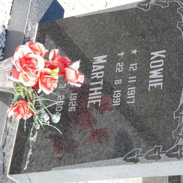 ? Kowie 1917-1991 &amp; Marthie 1926-2004