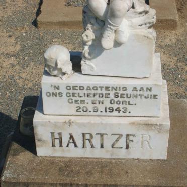 HARTZER 1943-1943