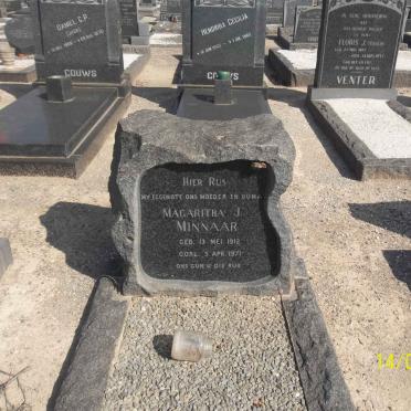 MINNAAR Margaritha J. 1912-1971