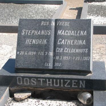 OOSTHUIZEN Stephanus Hendrik 1894-1985 &amp; Magdalena Catherina GELDENHUYS 1897-1982