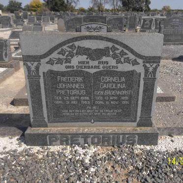 PRETORIUS Frederik Johannes 1886-1953 &amp; Cornelia Carolina BADENHORST 1891-1951