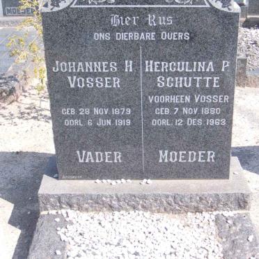VOSSER Johannes H. 1879-1919 &amp; Herculina P. SCHUTTE voorheen VOSSER 1880-1963