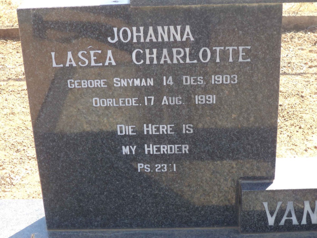 WALT Frederik Jacobus, van der 1890-1980 &amp; Johanna Lasea Charlotte SNYMAN 1903-1991