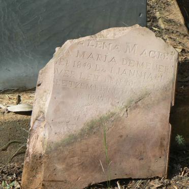 North West, LICHTENBURG district, Rietdraai 51 farm, farm cemetery