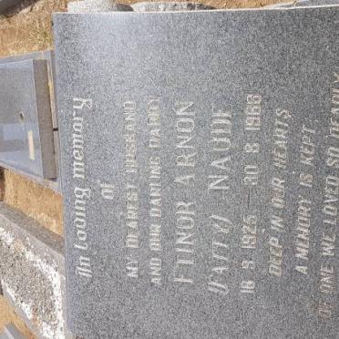 NAUDE Etinor Arnon 1925-1966