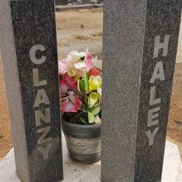 SMITH Haley 1977-2003 :: SMITH Clanzy 1978- :: SMITH Nathaniel 1999-