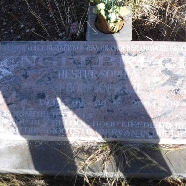 ENGELBRECHT Hester Sophia nee KNOETZE 1933-2004