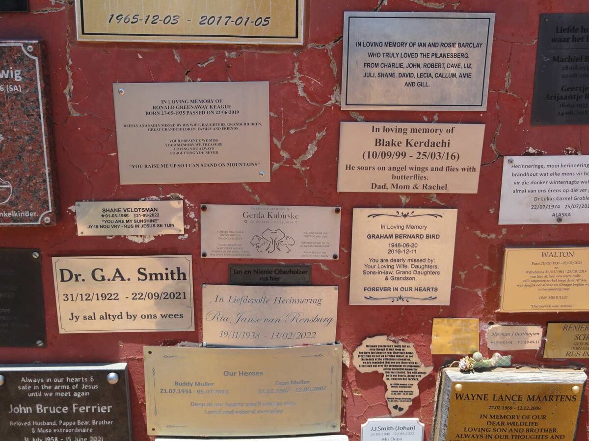 07. Memorial Wall - see names