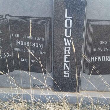 LOUWRENS Hendrik L. 1884-1974 &amp; Maria M.J.E. ROBBESON 1890-1970
