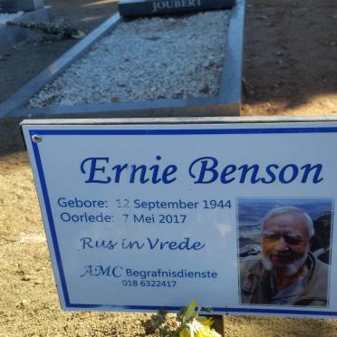 BENSON Ernie 1944-2017