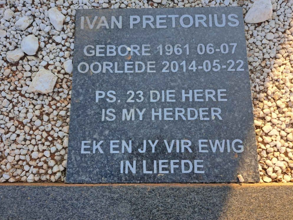 PRETORIUS Ivan 1961-2014