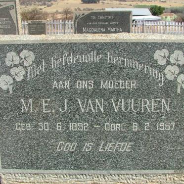 VUUREN M.E.J., van 1892-1967