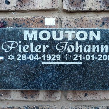 MOUTON Pieter Johannes 1929-2005