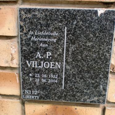 VILJOEN A.P. 1932-2004