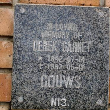 GOUWS Derek Garnet 1942-1992