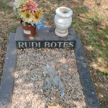 BOTES Rudi
