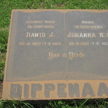 DIPPENAAR Dawid J. 1887-1965 &amp; Johanna M.G. 1900-1983