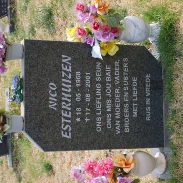 ESTERHUIZEN Nico 1968-2001