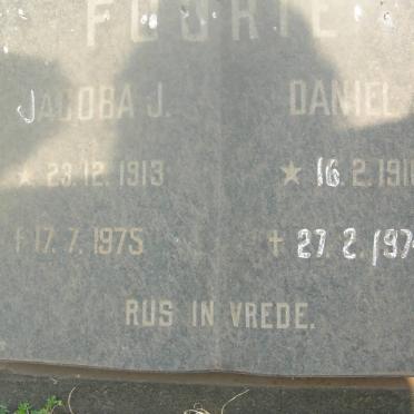 FOURIE Daniel J. 1910-1974 &amp; Jacoba J. 1913-1975