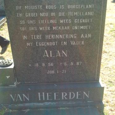 HEERDEN Alan, van 1956-1987