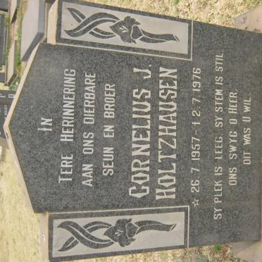 HOLTZHAUSEN Cornelius J. 1957-1976