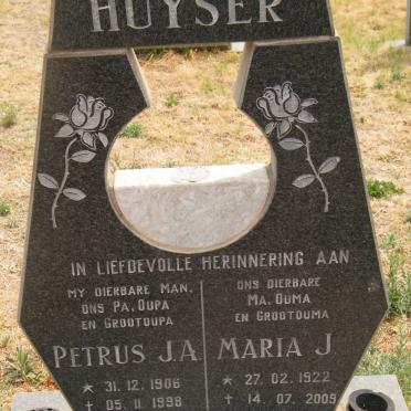 HUYSER Petrus J.A. 1908-1998 &amp; Maria J. 1922-2009