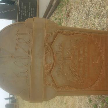 KEIZER Catharina M. nee BRITSCH 1838-1929