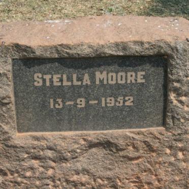 MOORE Stella -1952