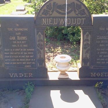 NIEUWOUDT Jan Harms 1877-1962 &amp; Carolina F.E. DEYSEL 1893-1979