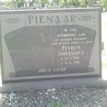 PIENAAR Petrus Johannes 1919-1986