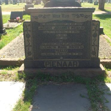 PIENAAR Jacobus Johannes 1875-1952 &amp; Elizabeth Maria Magrieta BEUKES 1883-1963