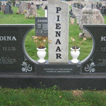 PIENAAR Kosie 1937-2007 &amp; Dina 1942-2007