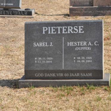 PIETERSE Sarel J. 1920-2004 &amp; Hester A.C. DUPPER 1925-2004