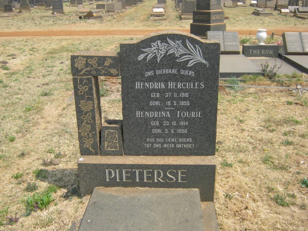 PIETERSE Hendrik Hercules 1910-1955 &amp; FOURIE Hendrina 1914-1990