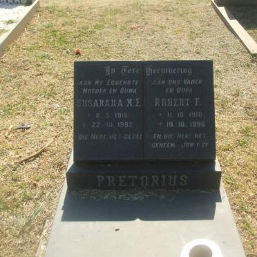 PRETORIUS Robert F. 1910-1996 &amp; Susaraha M.E. 1916-1982